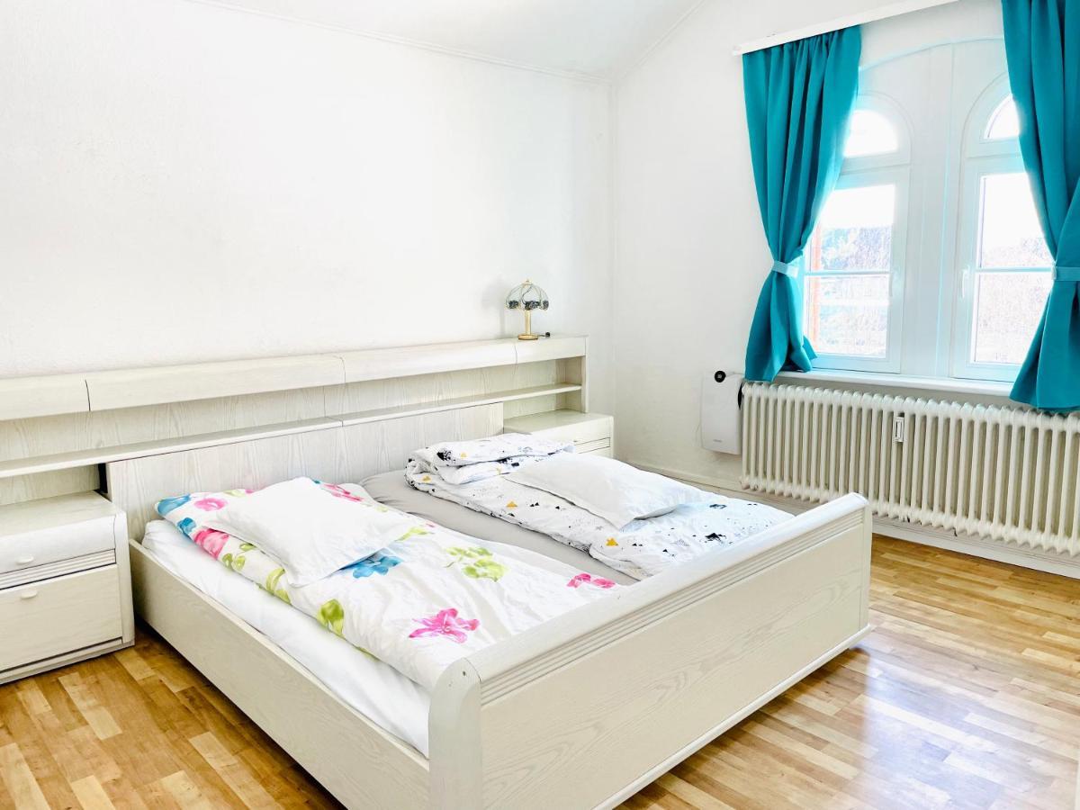 New Living Home Зееветал Екстериор снимка